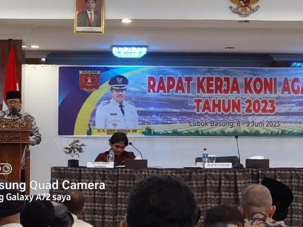 Buka Raker KONI, Bupati Agam : Genjot Prestasi Cabor Potensial